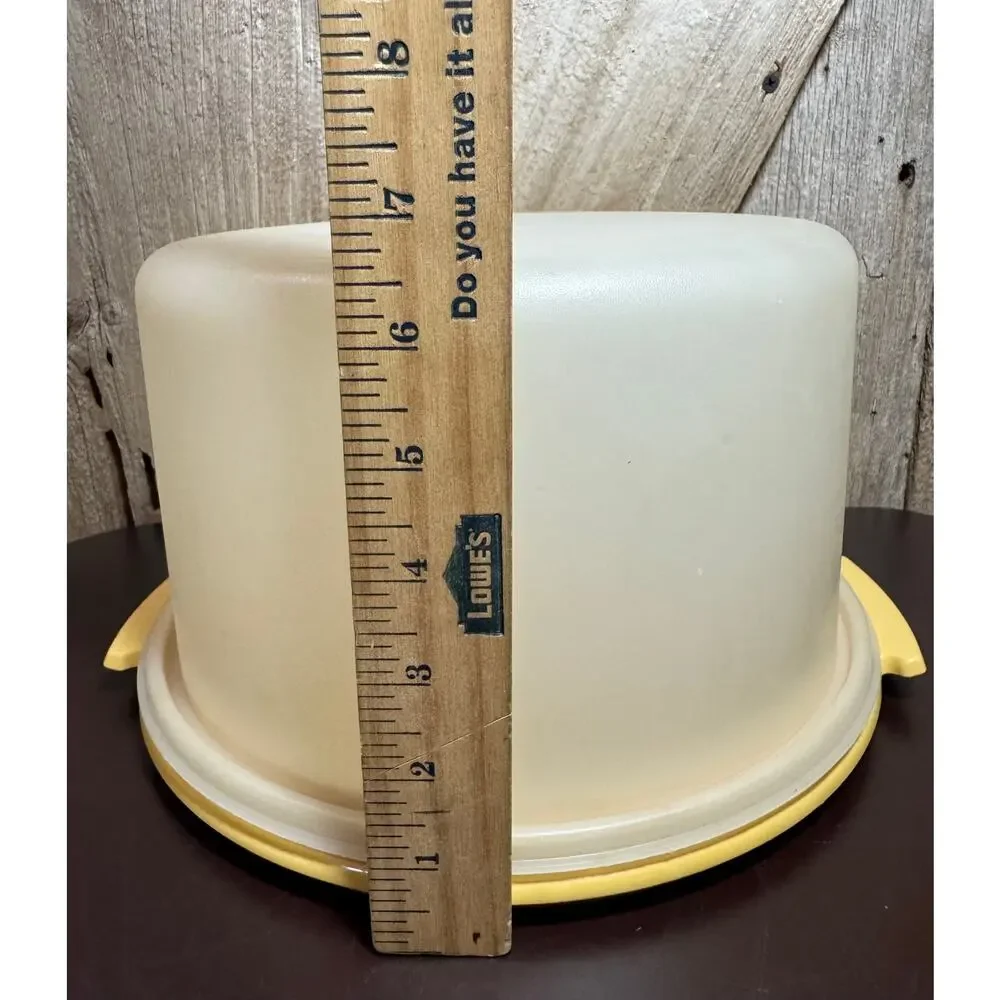 Vintage Tupperware Cake Saver #683 And #684 Carrier Taker Keeper Harvest Gold